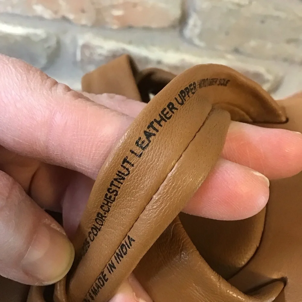CREVO Women's Chestnut Tan Leather BUSY Crisscross Slide Sandals 9 NEW
